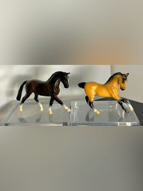 Breyer Stablemate Crazy Horse Figurines.